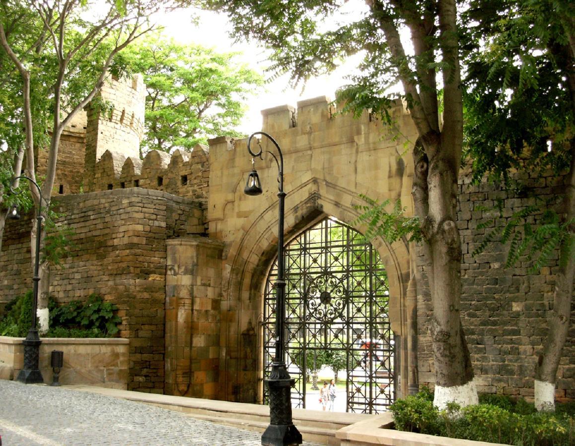Old City Inn Hotel Baku Bagian luar foto