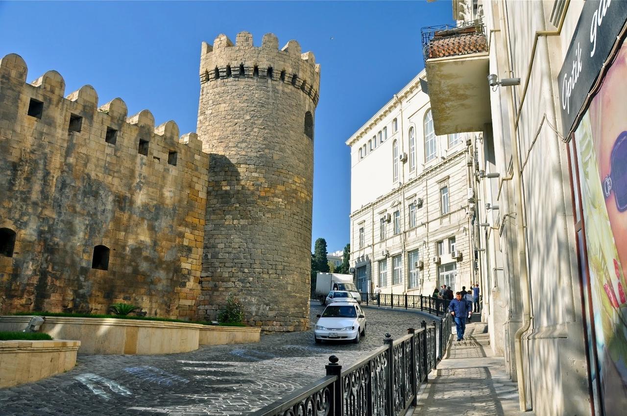 Old City Inn Hotel Baku Bagian luar foto